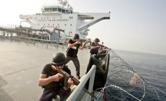 Уплыть то пираты уплыли, но до берега не доплыли. Несчастный случай, конечно. :)