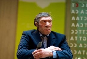 До чего ж на Буншу нашего похож.