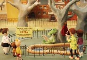 16 умилительных снимков о работе смотрителей зоопарка