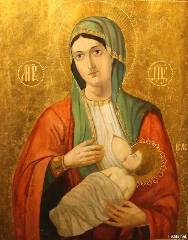 Я Вам даже больше скажу - титьки можно увидеть внутри храма - и никого это особо не задевает. Эти верующие с их перманентно оскорбленными чувствами об этом знают?