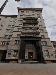 Дом Драмлита и его прообраз