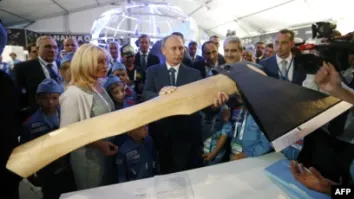 Виниту, сын Инчучуна , раскопал Летающий Топор Войны !