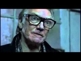 Я бы про свиней якобы вегетарианцев поспорил...