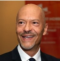 Бондарчук больше подходит на роль О Иль Нам чем Михалков