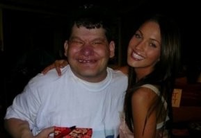 Ну и? Любой мужчина знает, что если у тебя есть бабки, секс у тебя будет при любом раскладе.