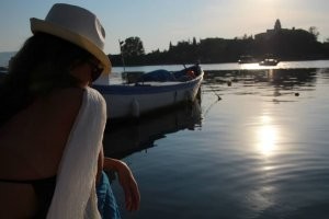 попробуйте -600 может полегчает?...