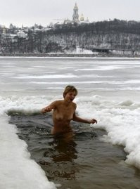 главное что бы не на фоне церкви какой, а то турма!