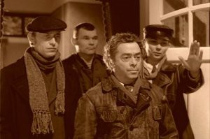 Нижегородец установил шашлычную с бассейном на крыше дома