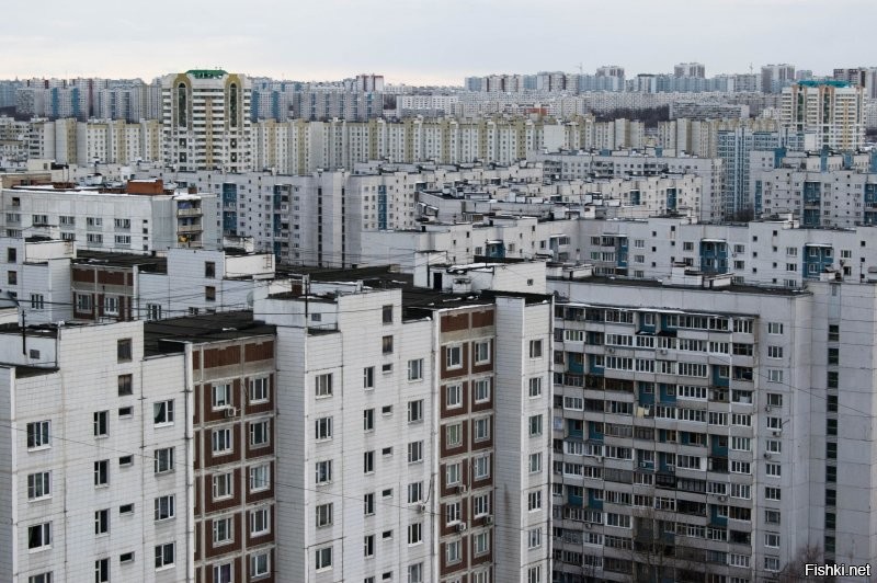 Так в стране на это денег нет, просто потому что в мире дикого капитализма деньги должны делать деньги. Кстати говоря, самый выписываемый журнал среди чиновников и законодателей это Коммерсант.