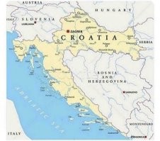 город Неум находится на территории Боснии и Герцеговины прямо у моря.