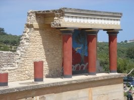 Бедные заговорщики. Всё ещё ищут Атлантиду, и не знают что её остатками можно полюбоваться своими глазами.