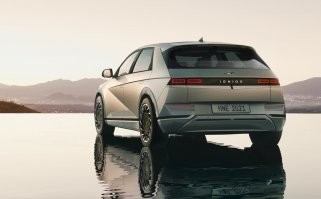 Hyundai отмечает 35-летие Grandeur, представив концептуальный электрический рестомод