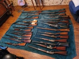 Интересно, а как теперь с полицией? Заявление о находке, экспертизы, изьятие? Можно просто так себе оставить и всё на этом?