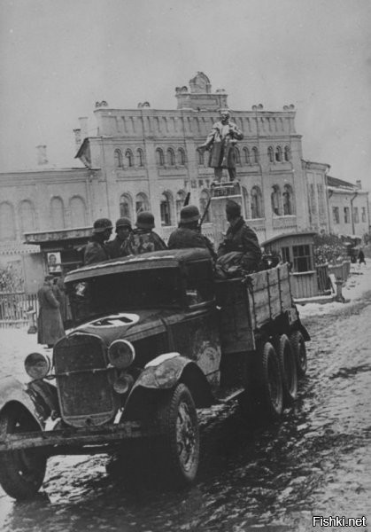 немцы же.
ТС, зачем ты сюда фашистиков вставил?