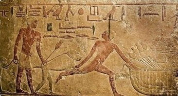 походу бабуины не только ловили преступников, но и наказывали