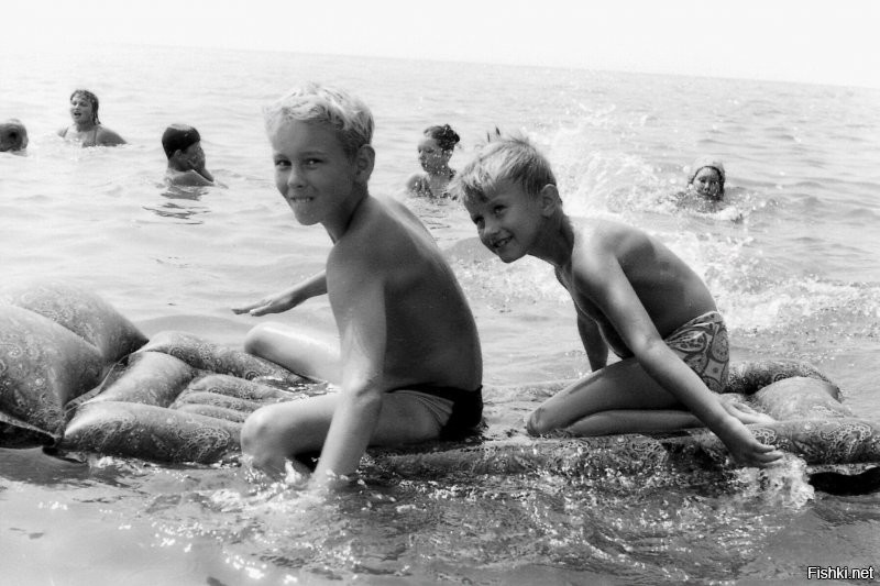 Черно-белые фотографии времён СССР. Часть 2