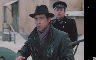 Хрена они понимают в плащах.