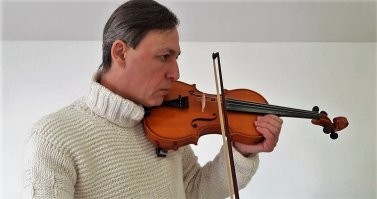 Да я просто сам учился, очень давно.