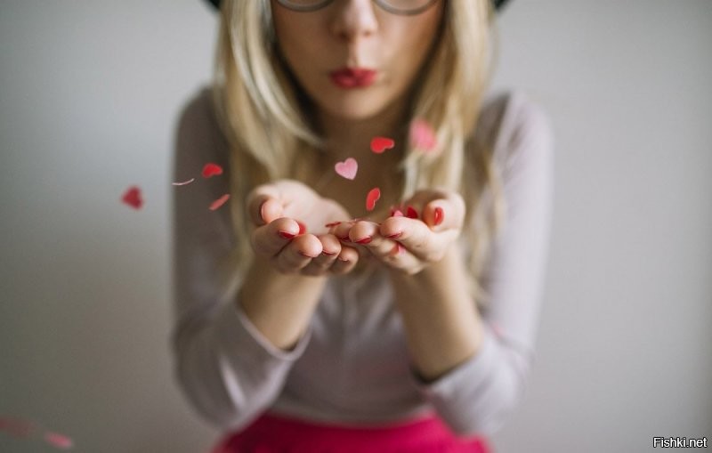 Я?????? И в мыслях не было. Ранимый какой))) давай на ранку подую. Все, что могу.