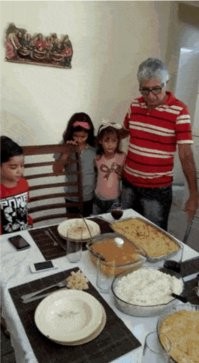 Дедок-то по ходу шаман...