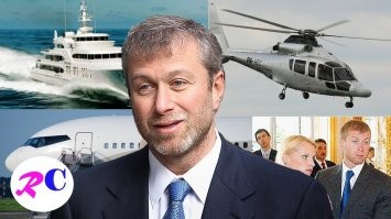 Медики и спасатели, обвязанные верёвками, на ощупь шли на вызов, но не успели