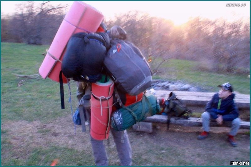 Да есть пара таких у меня, реально удобная штука, но только именно для "матрасного" отдыха, в дальнем пешем походе каждый лишний грамм становится тонной))