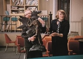 С чужого плеча: «кочующие» наряды актеров из любимых советских фильмов