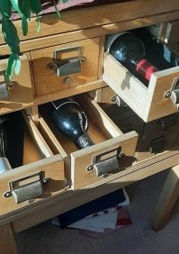 Долго не пролежит , испортится нафиг ,температура не та .