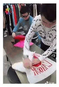 Судя по роликам в интернете, это волшебство подвластно только одной нации...