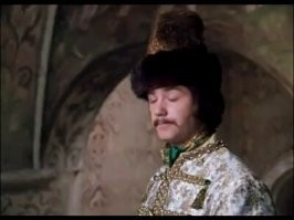 Конечно ребенок. Только я в СССР успел 10 лет проработать, в том числе водителем, трактористом и вездеходчиком. Не считая геофизика, геолога и инженера по ТБ. А так да, пацан еще совсем.