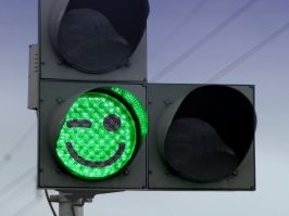 Слепой мотоциклист обрел водительские права благодаря дружбе