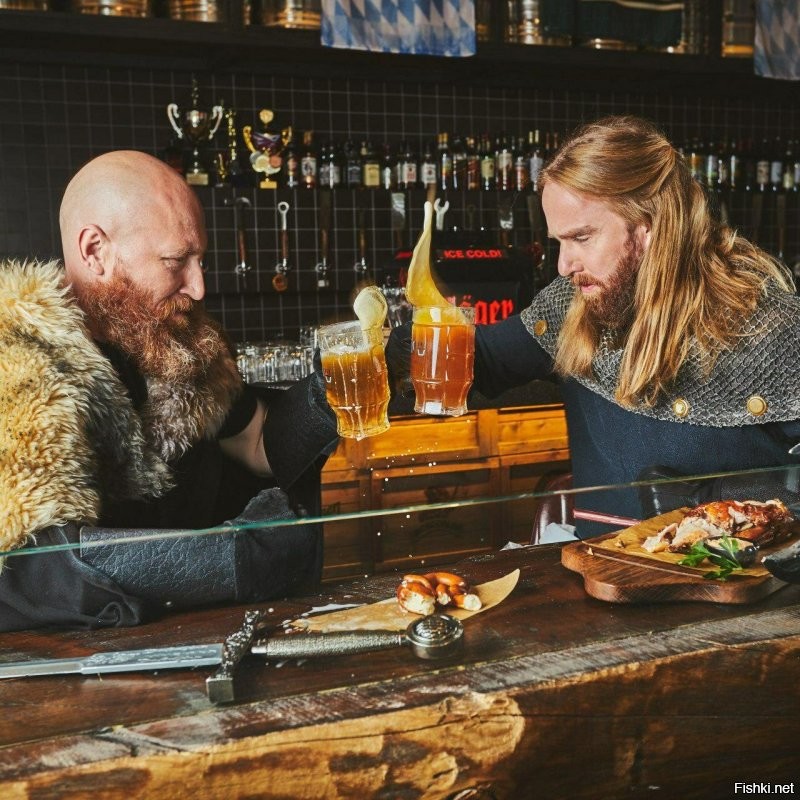 Отчего же нет? Нормальные мужики. Общий язык сразу бы нашли.  
 А за богов договорились бы в процессе...