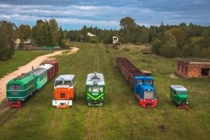 Тёсово-Нетыльский, сегодня, то есть уже вчера там был. ехал по короткой дороге, замело всё, чуть не улетел
