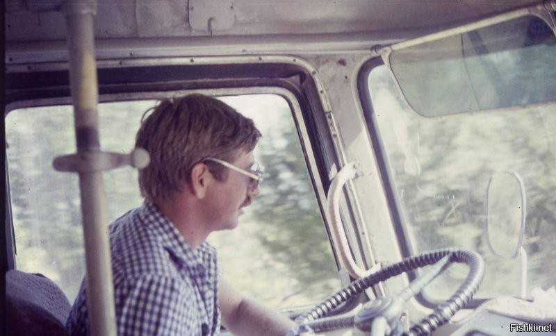 аш ёкнуло)... фото 91 или 92 года, в ПАЗике, Чирчик-Чимган