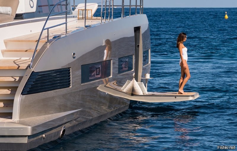 23,8-метровый Lagoon Seventy 8.