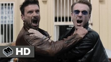 Тачку угоняют!!!
Фильм огонь) Комедия с фантастикой.