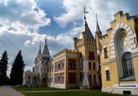 Усадьба С. П. фон Дервиза в Кирицах. Фото мои.