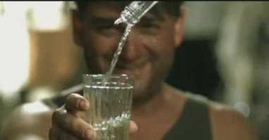 Такие фото во время работы выкладывать "низз"! Сразу слюна и эффект Павлова...