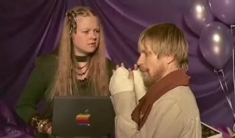 Зоя Буряк еще в "Операции с Новым годом" играла.