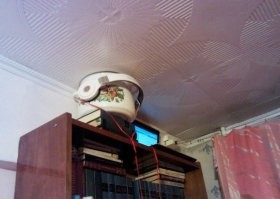 Вечерние танцы девушки вывели соседа снизу из себя