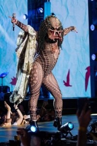 Демотиваторы: котики, девушки и работа