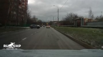 Ну видишь дебил, помимо всех правил, вылезает на твою дорогу, ну притормози - ведь ситуация непонятная! Нет, надо гнать на 63 км/ч, да ещё выезд на встречку!