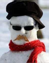 10 креативных скульптур из снега, которые развеселили сеть