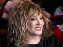 Алла Пугачева без маски