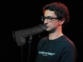 Решение остается в силе: Мосгорсуд запретил комику Мирзализаде появляться в России