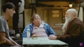 30 нелепых фото, которые вызывают много вопросов и кучу догадок