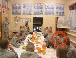 *вот этот еще навальненыш.
**а вот и тюрьма..