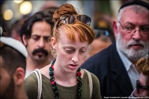 За то твои жидовки просто красавицы.