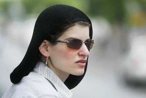 За то твои жидовки просто красавицы.
