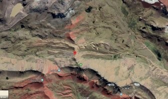 Да они там все разноцветные